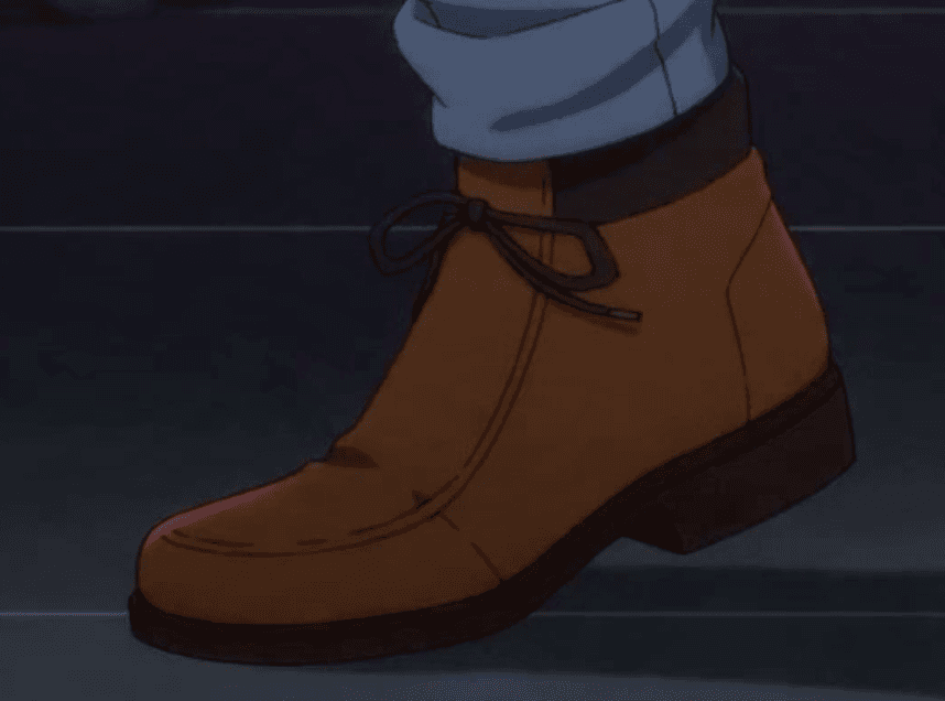 Generated close-up in which a shoe suddenly changes to include laces.